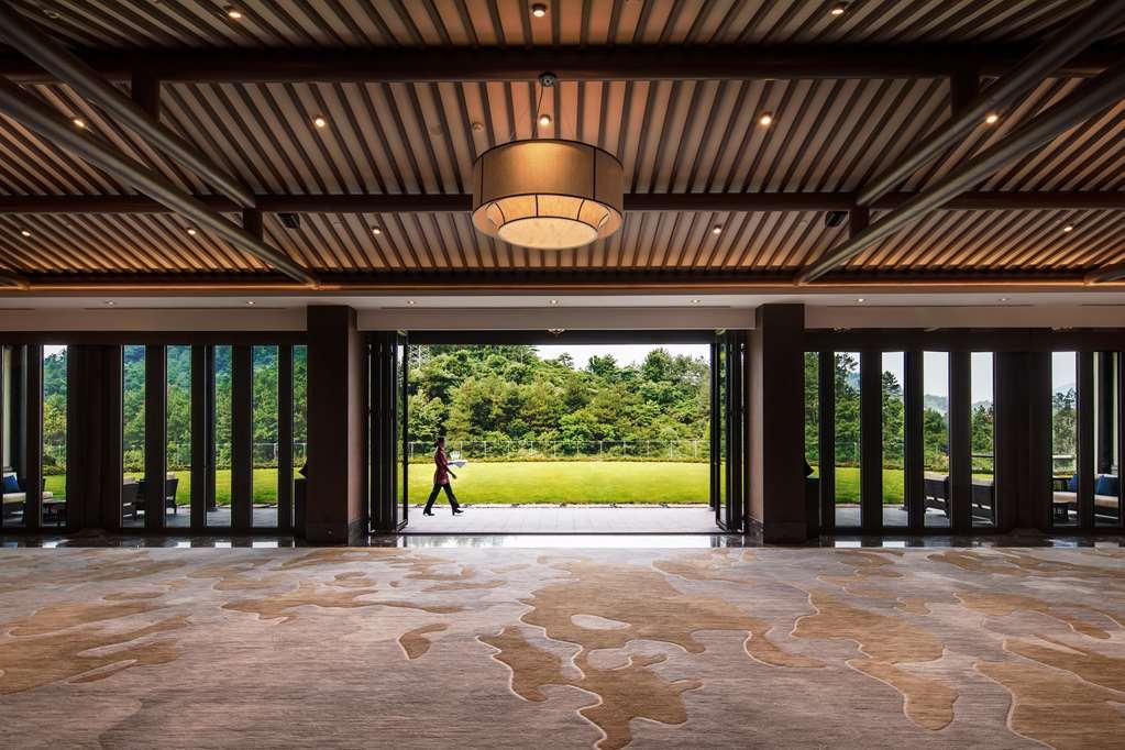 Отель Banyan Tree Anji Хучжоу Удобства фото