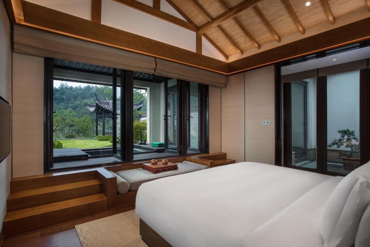 Отель Banyan Tree Anji Хучжоу Экстерьер фото