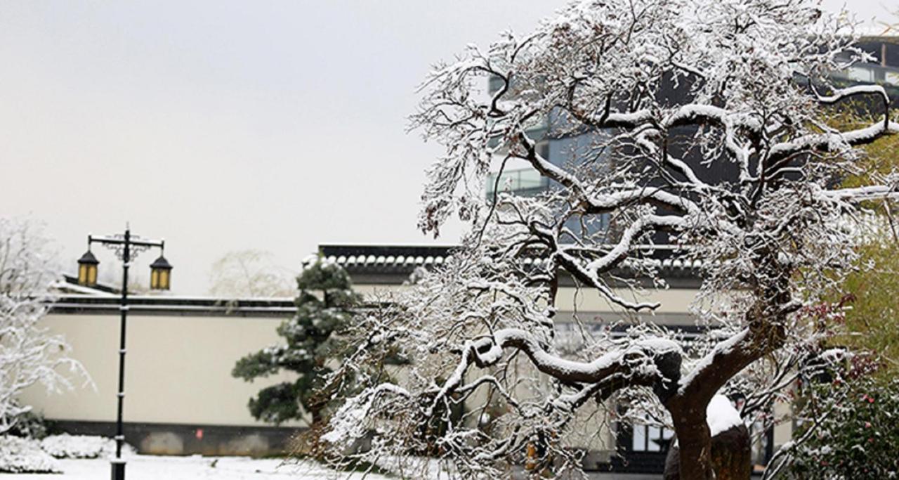 Отель Banyan Tree Anji Хучжоу Экстерьер фото