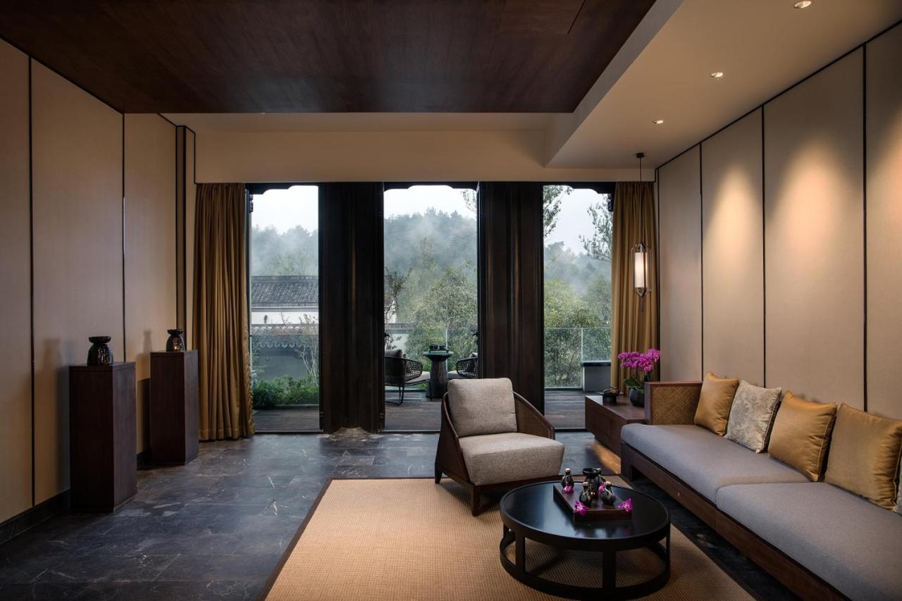 Отель Banyan Tree Anji Хучжоу Экстерьер фото